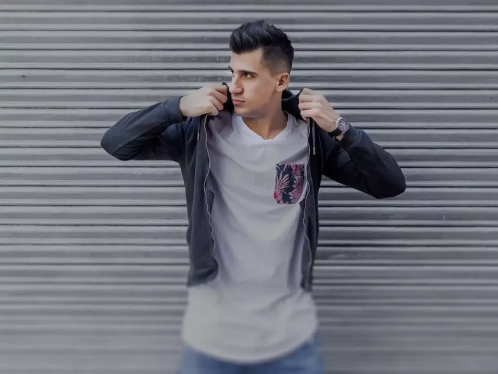 Hamid Barkzi biography  