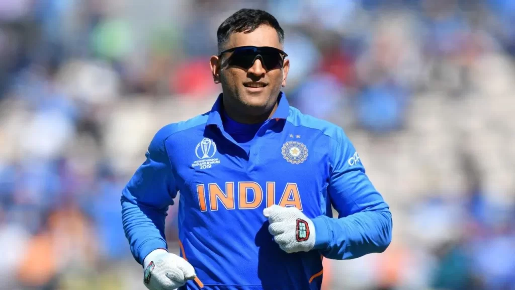 MS dhoni biography