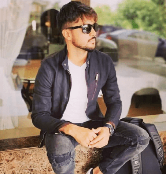 Manish Pandey biography