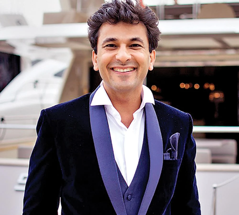 Vikas Khanna biography