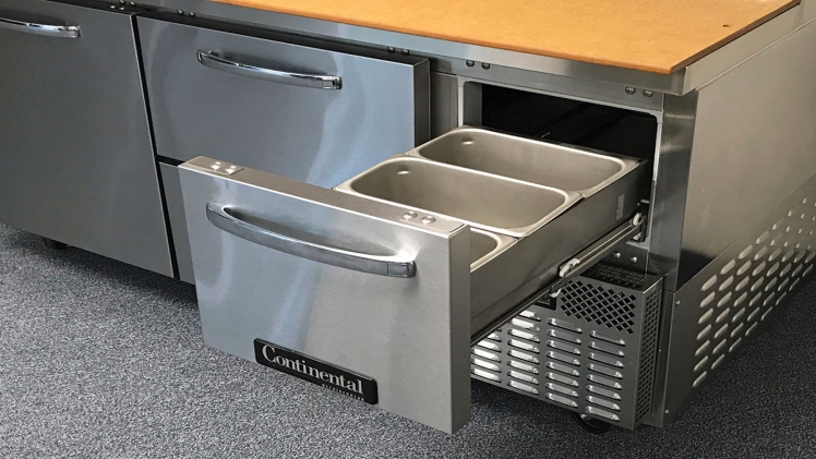 Streamline Your Pizza Prep With Canada Food Equipment’s Commercial Pizza Prep Tables