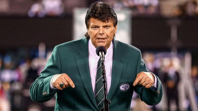 Mark Gastineau Biography, Age, Career, Net worth, Family And More